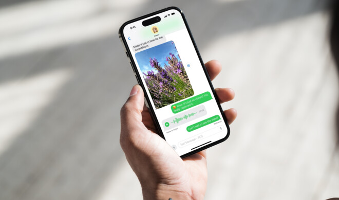 RCS-Nachrichten bleiben grün, unterstützen dafür aber viele Funktionen, von denen mit SMS und MMS nur zu träumen war.