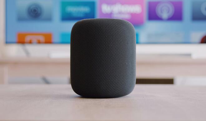 Wie der HomePod, allerdings mit einem iPad-Display. So stellt man sich in der Branche das HomePad vor.