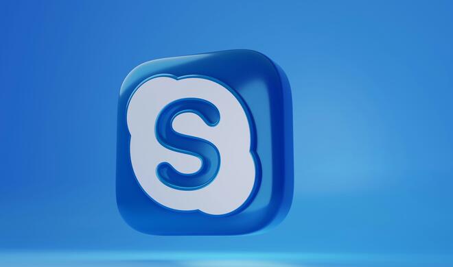 Microsoft will Skype im Mai abschalten. Stattdessen soll Microsoft Teams verwendet werden.