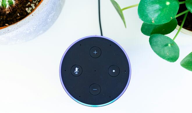 Amazon hat bei der Entwicklung „intelligenter“ Chat-Bots ähnliche Probleme wie Apple.