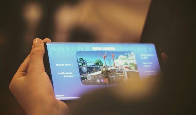 Epic Games reicht Fortnite erneut im App Store zur Überprüfung ein.