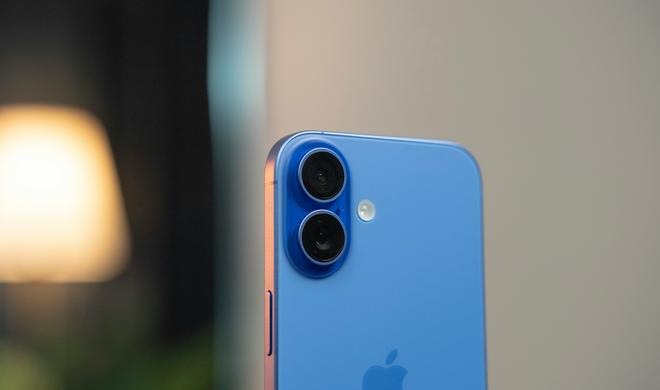 Zum ersten Mal seit Jahren führt das Basis-iPhone die Verkaufscharts an.