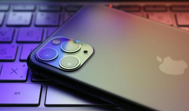 So bekommst du die Fotos aus deiner iPhone Kamera auf deinen PC Symbolbild)