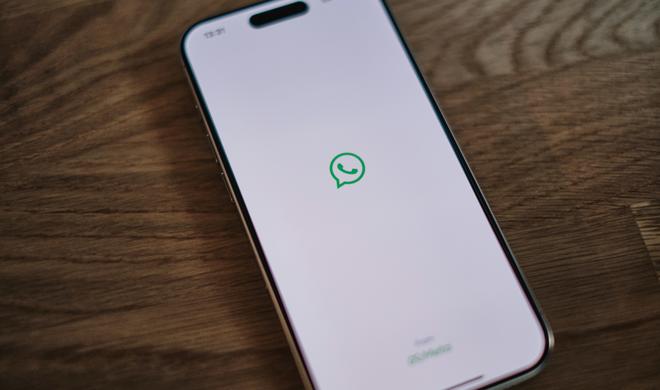 WhatsApp testet KI-Schreibhilfen auf dem iPhone. Seine eigenen.