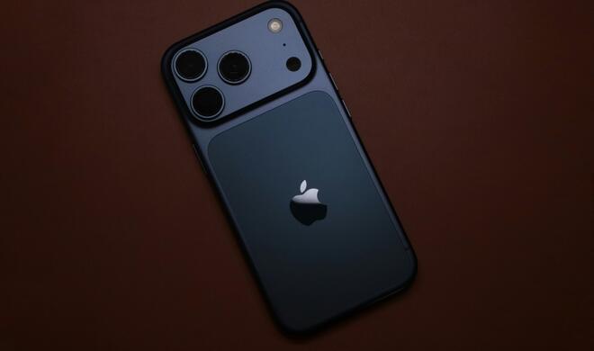 Apple hat die Probleme beim Download von Apple Intelligence mit den neuen iPhones behoben.