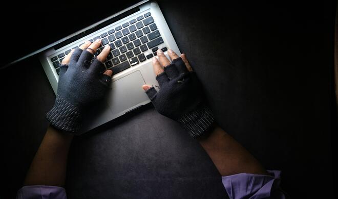 Apple überarbeitet sein Kopfgeld für Sicherheitslücken.