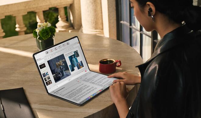 Das hier gezeigte Huawei MateBook Fold kostet knapp 2900 Euro, etwa so viel soll Apple auch für ein iPad Fold verlangen.