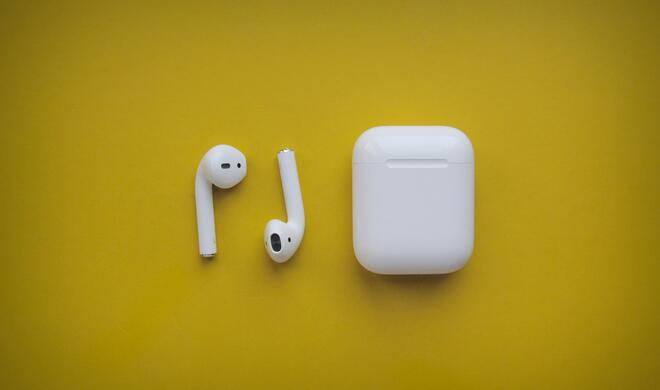 Wie Zeit vergeht: Die AirPods sind bereits 9 Jahre alt.