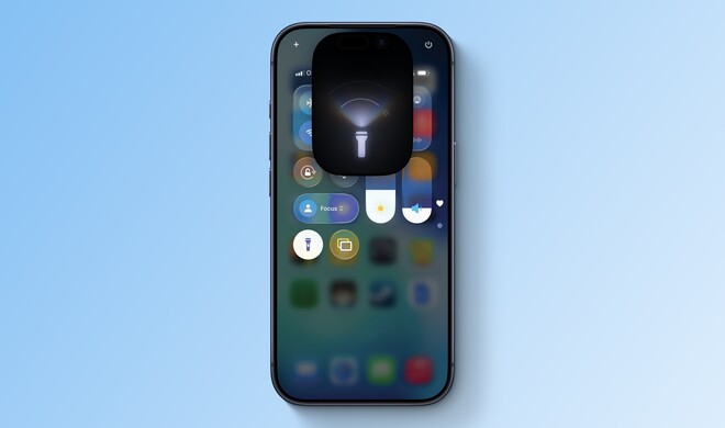 Wenn Sie die Taschenlampe Ihres iPhones nutzen, können Sie die Helligkeit und Weite des Strahls anpassen.
