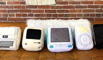 Kissen vom iMac, iPod und Co. für Fans: throwboy sammelt Geld ein